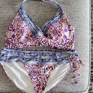 Athleta 2 Piece Swimsuit